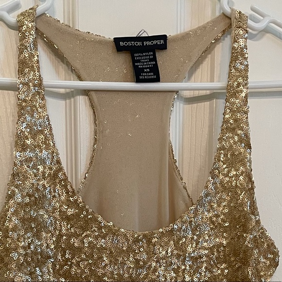 Top - Picture 2 of 2